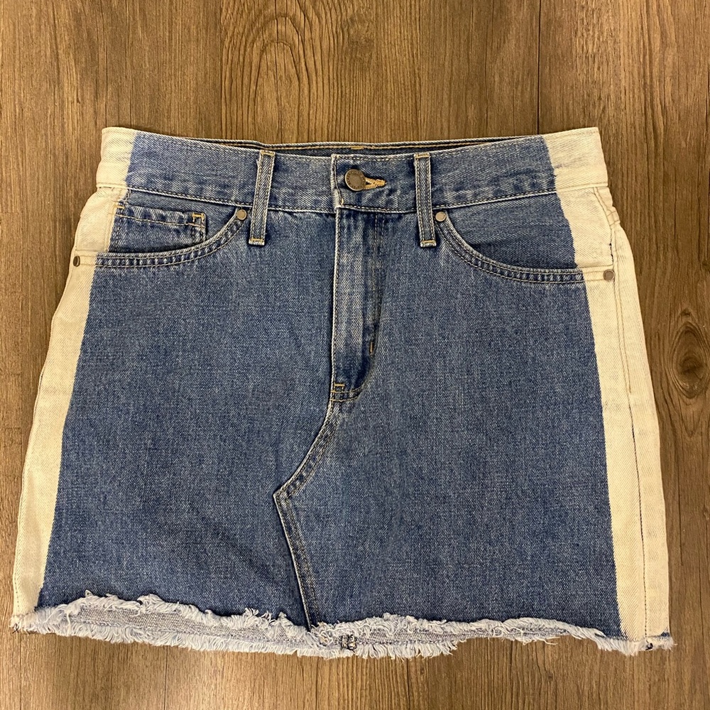 COLOR BLOCK JEAN MINI SKIRT